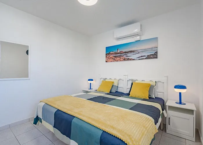 Apartman Americas Playa Troya In Front Of Beach, Very Quiet *